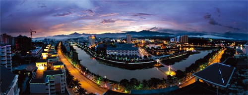 许绍雄的任职经历与成就回顾（许绍雄现在怎么样了）